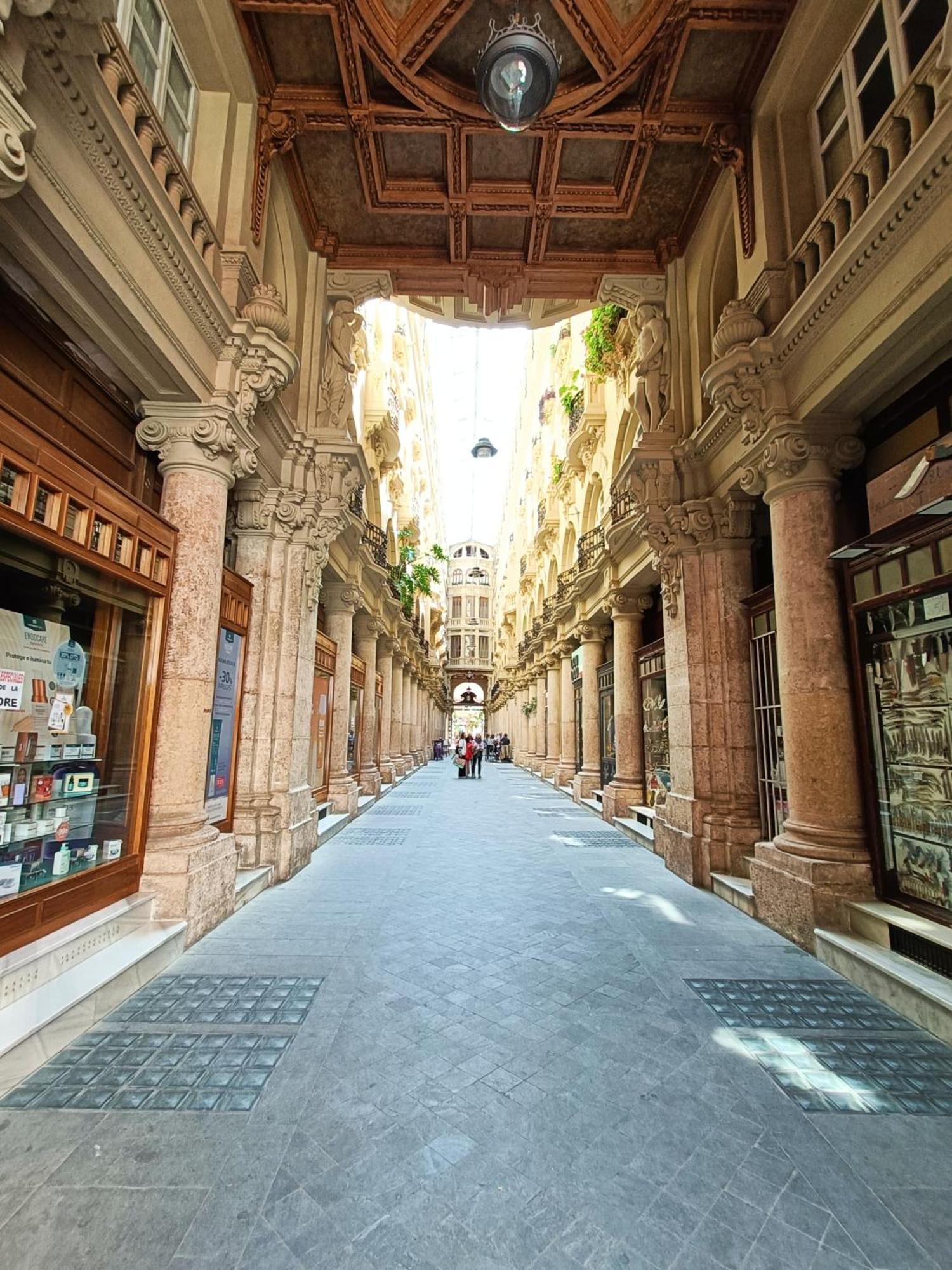 Piso En Pleno Centro De Albacete Con Garaje Lägenhet Exteriör bild